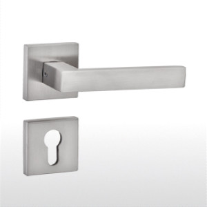 Kvaka Sa Rozetom DG 81L UV